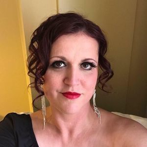 Meet your Posher, Jeannette